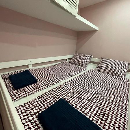 Deluxe Sapphire Residency - 4 Bedrooms Βουδαπέστη Εξωτερικό φωτογραφία