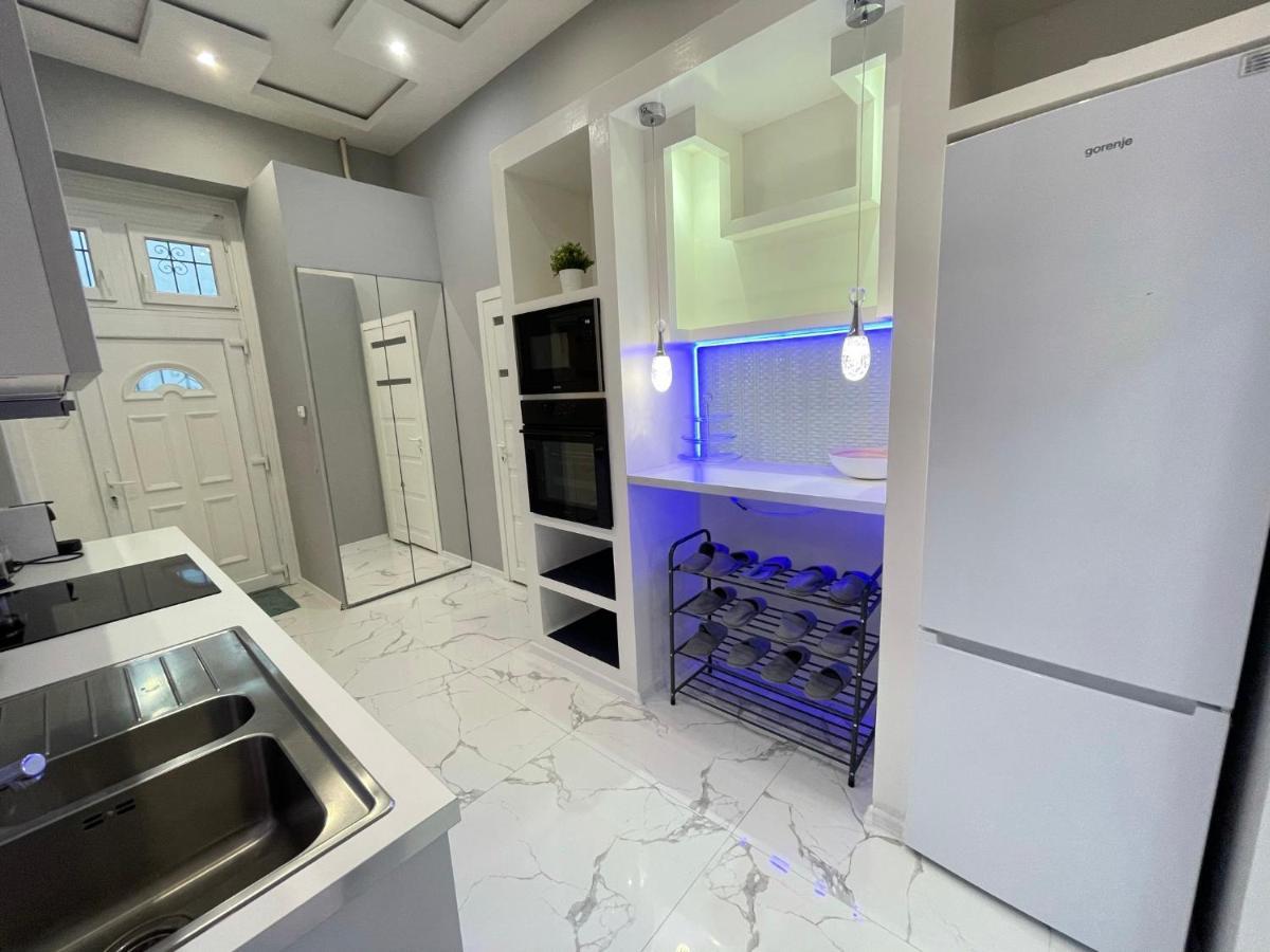 Deluxe Sapphire Residency - 4 Bedrooms Βουδαπέστη Εξωτερικό φωτογραφία